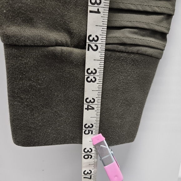 Puma Evostripe Modern Streetwear Motor Joggers Pants Olive Green Size Large - Picture 14 of 16